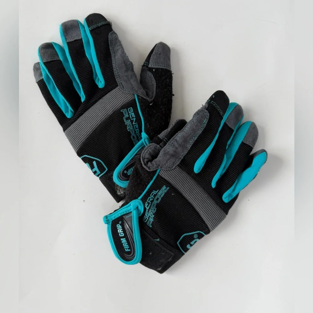 Garden gloves/ firm grip